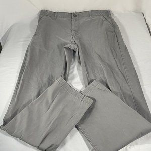 Lee X-Treme Comfort Straight Leg Gray Chino Pants Sz 35x32.5 Mens